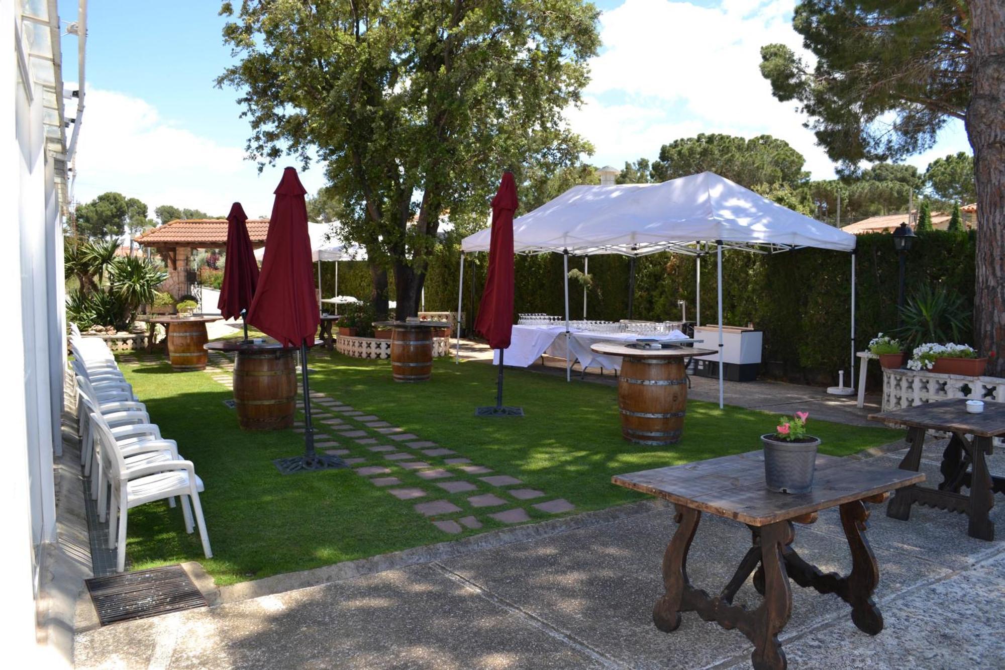 Hotel Restaurant El Bosc Banyeres del Penedes Zimmer foto